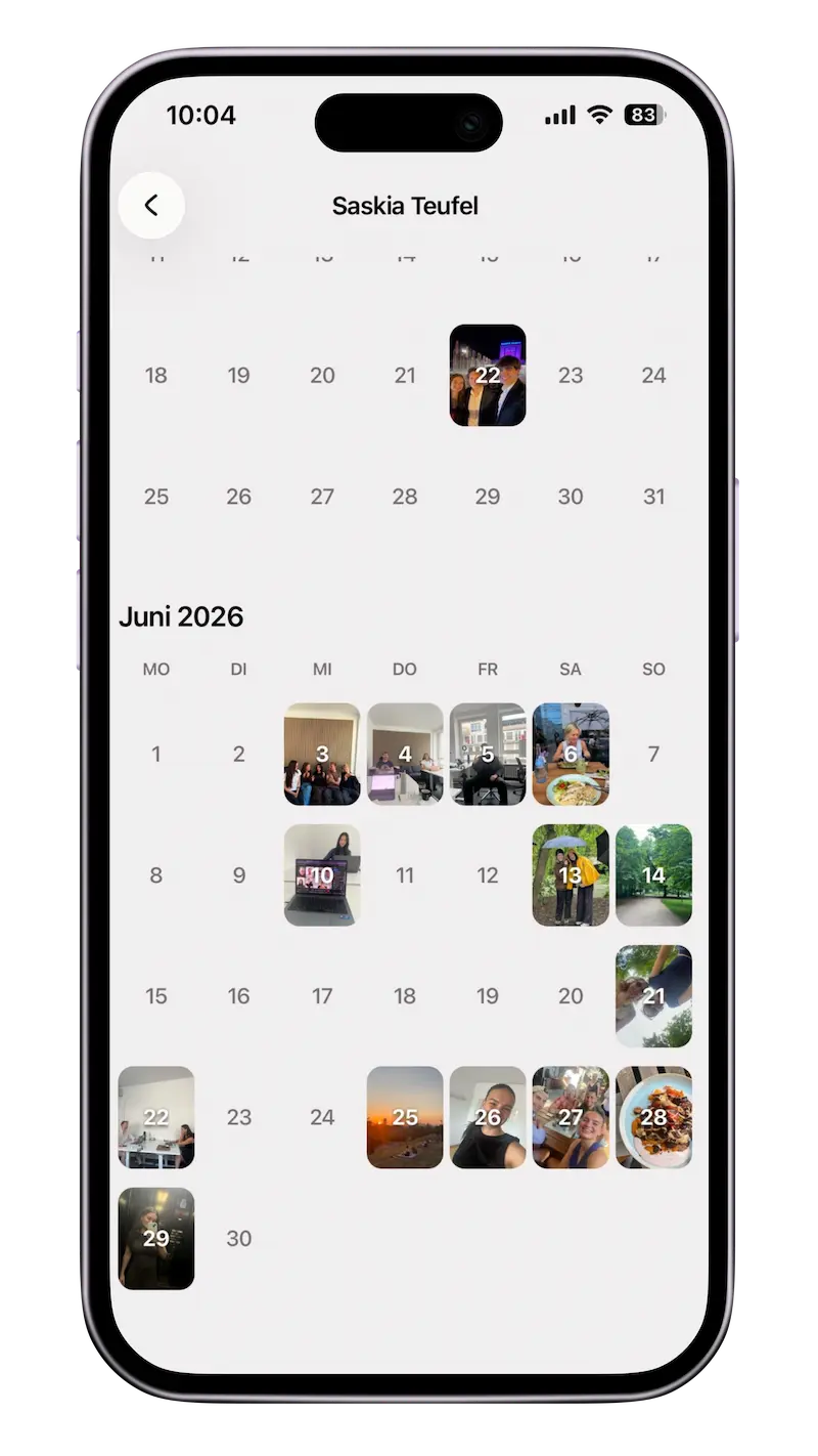 8PM app – share photo dump